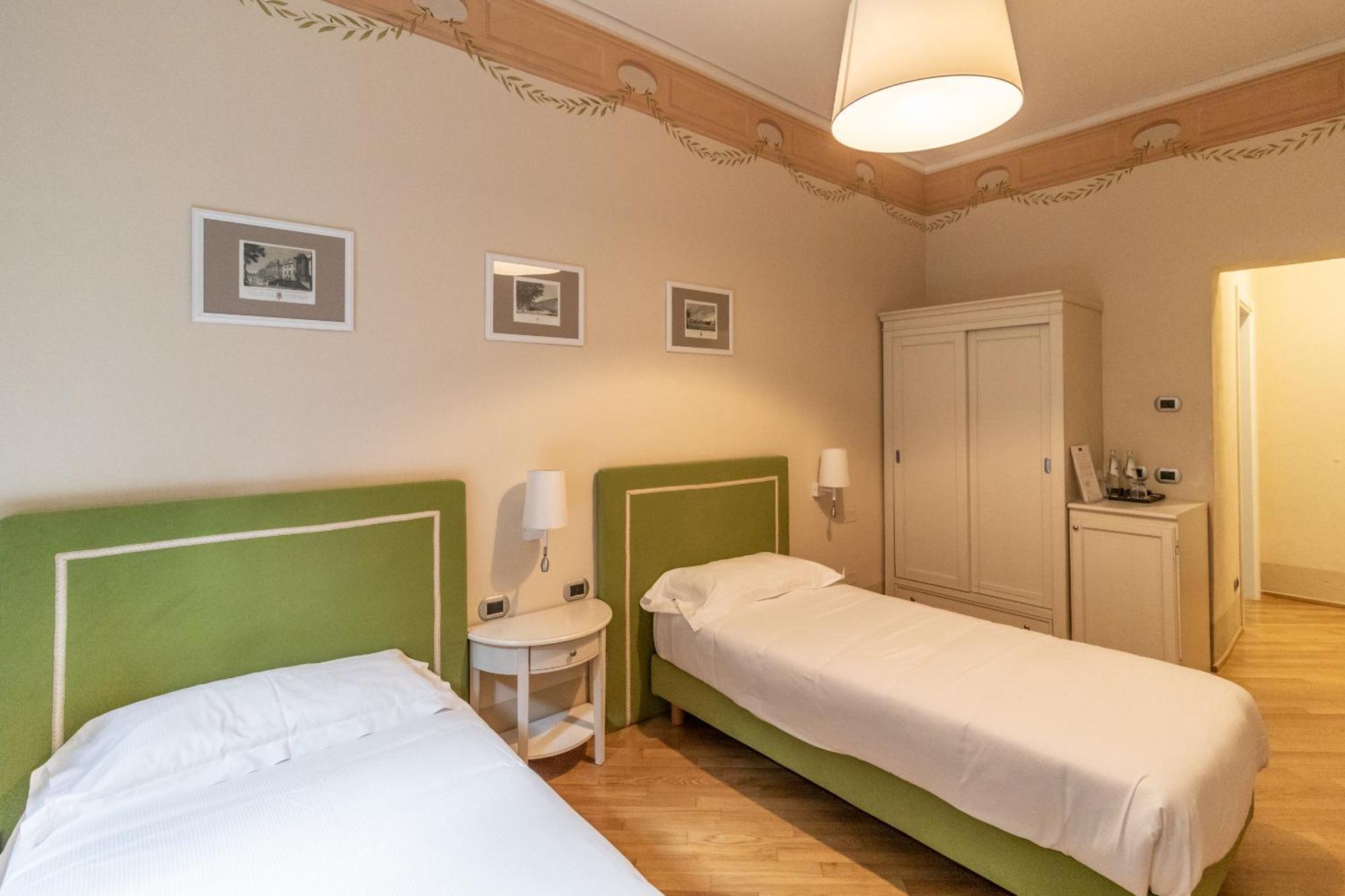 Casa Isolani Luxury Rooms Piazza Maggiore Bologna Buitenkant foto