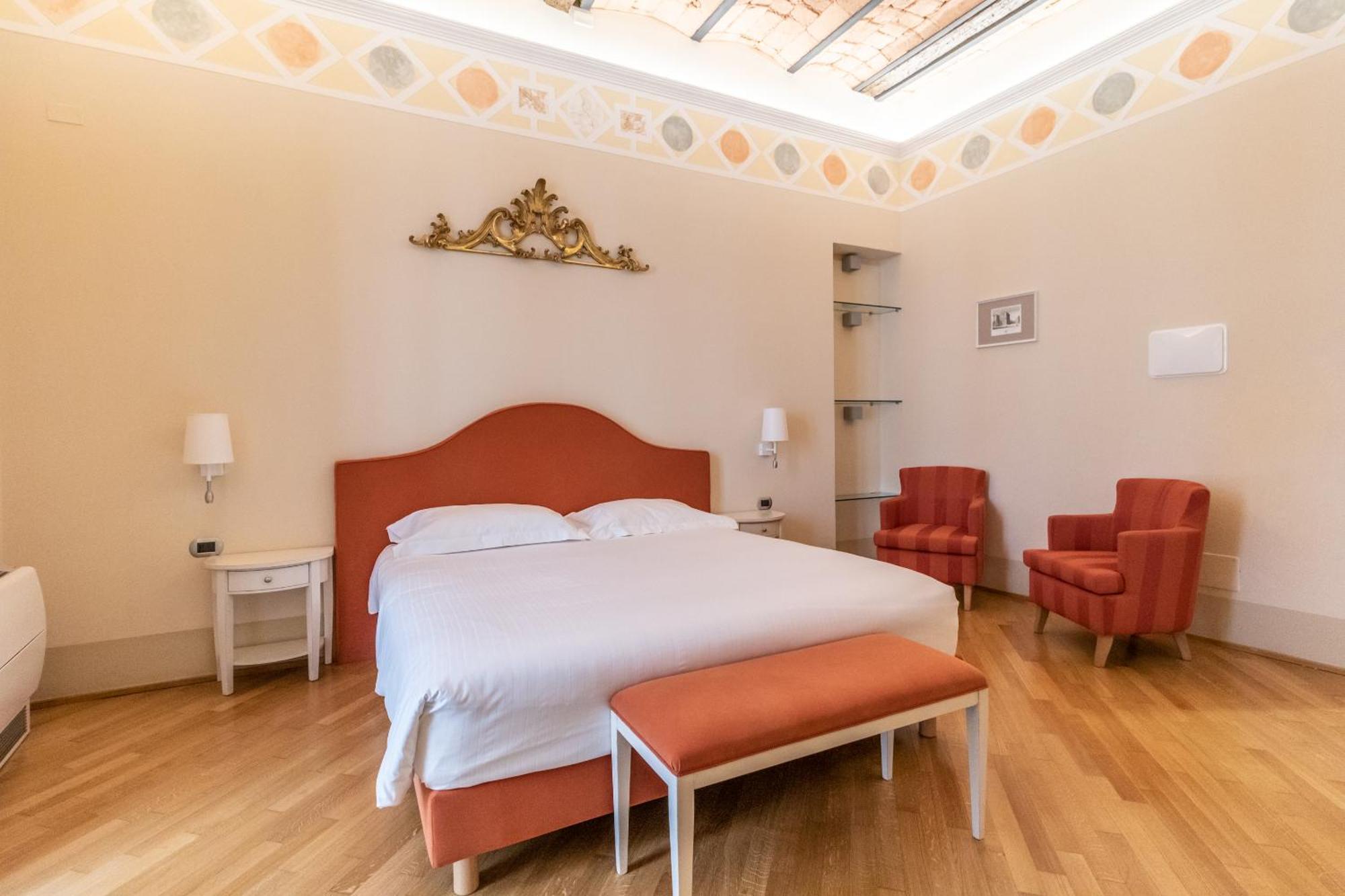 Casa Isolani Luxury Rooms Piazza Maggiore Bologna Buitenkant foto
