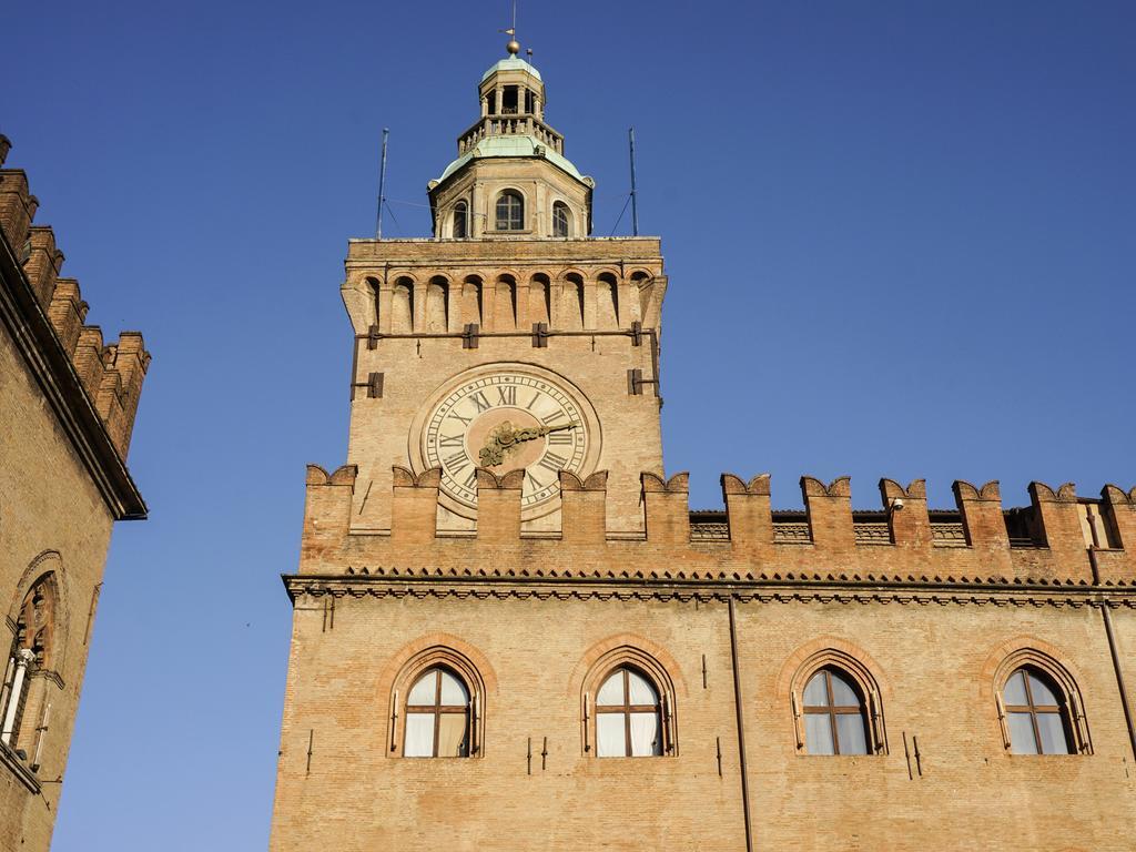 Casa Isolani Luxury Rooms Piazza Maggiore Bologna Buitenkant foto
