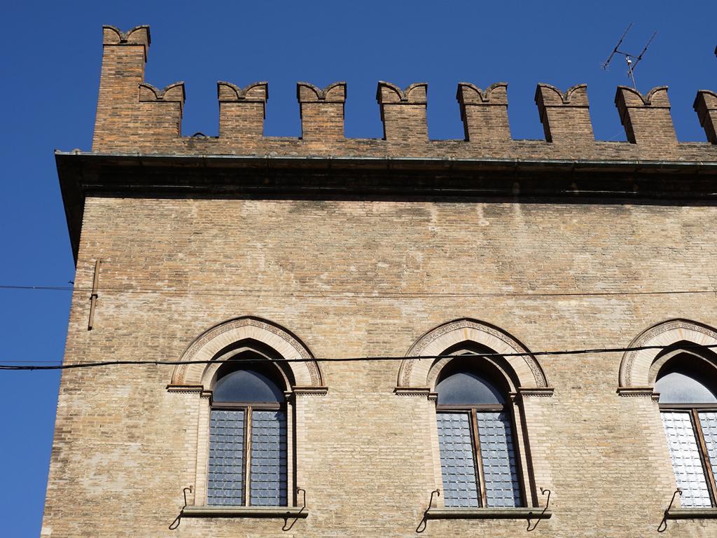 Casa Isolani Luxury Rooms Piazza Maggiore Bologna Buitenkant foto