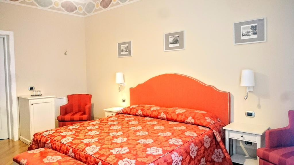 Casa Isolani Luxury Rooms Piazza Maggiore Bologna Buitenkant foto